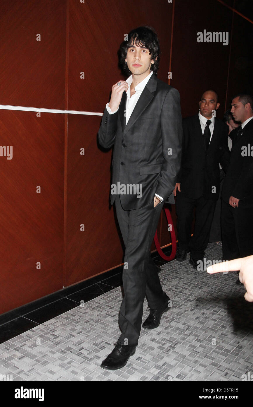 Nick Simmons Nick Simmons celebrates his 23rd Birthday with Family