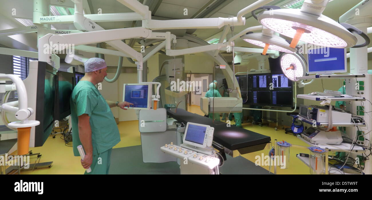 Doctor Olaf Schoening Works In The State Of The Art Hybrid