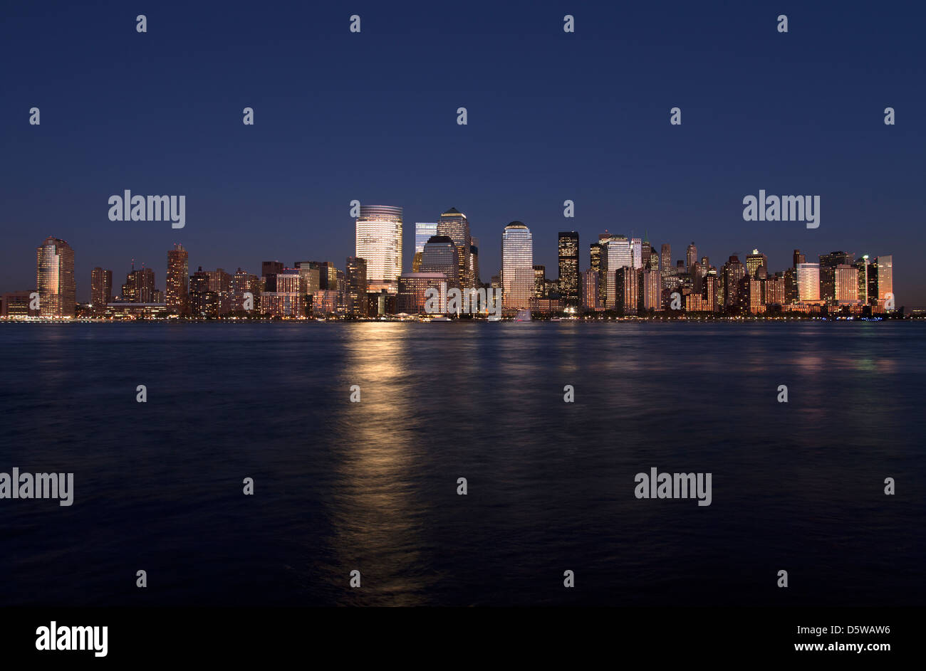 DOWNTOWN SKYLINE HUDSON RIVER MANHATTAN NEW YORK CITY USA Stock Photo ...
