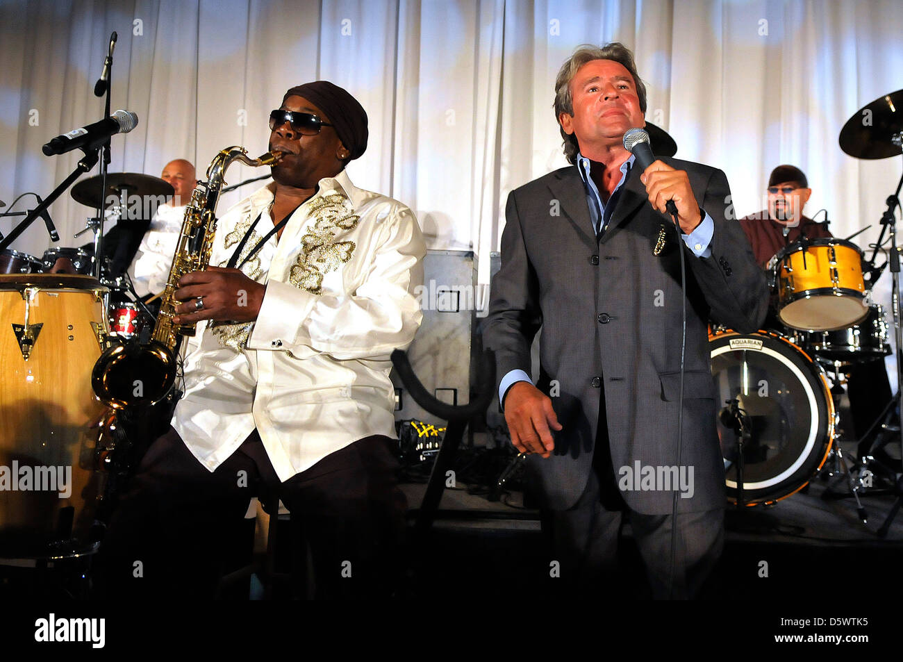 Clarence clemons hi-res stock photography and images - Alamy