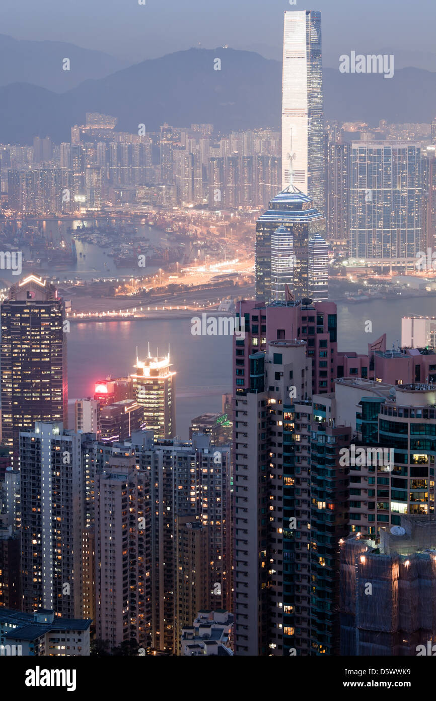 Hong Kong downtown at night lighting Stock Photo - Alamy