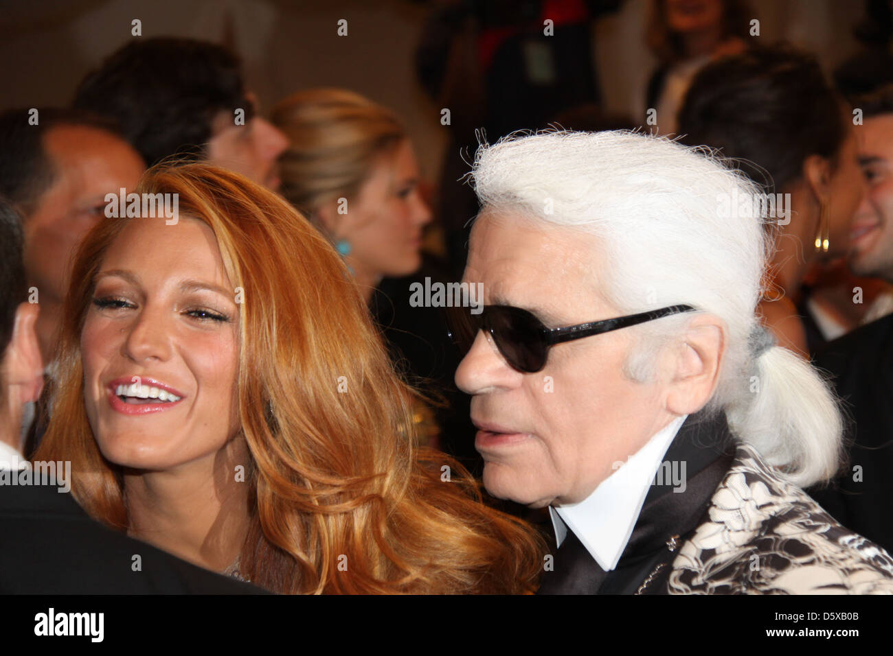 Karl Lagerfeld, Blake Lively Alexander McQueen: 'Savage Beauty' Costume  Institute Gala at The Metropolitan Museum of Art New Stock Photo - Alamy