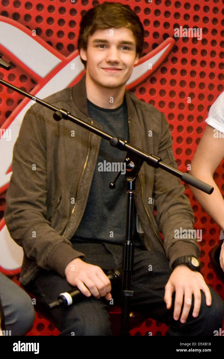Liam Payne British boy band One Direction perform at 103.5 KISS FM Chicago's Coca Cola Lounge