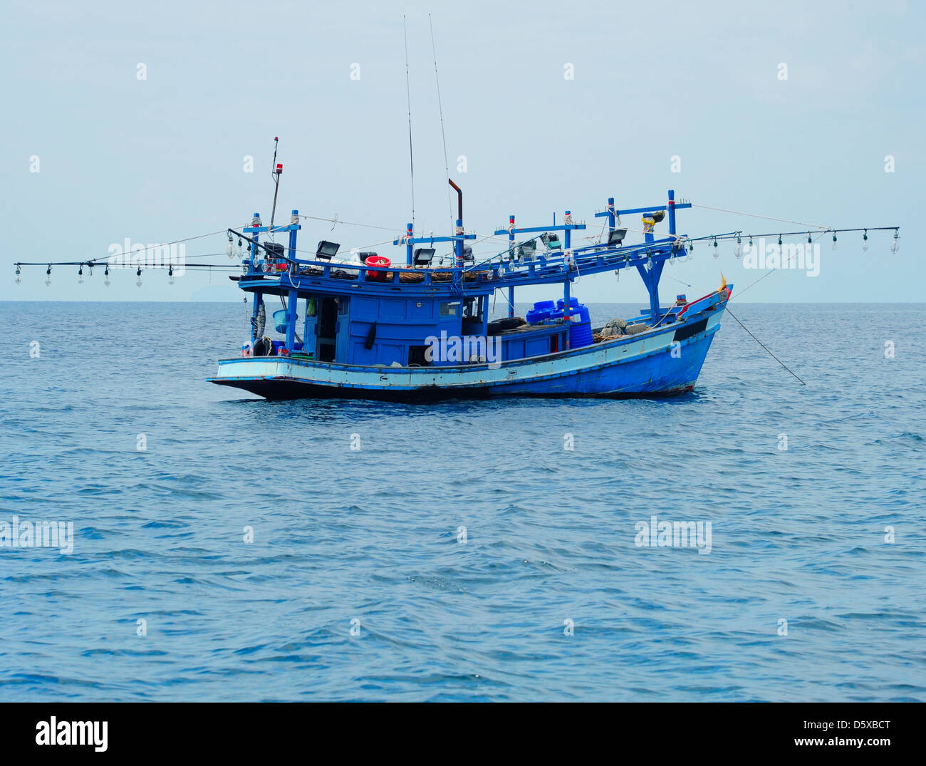 With small tuna fishing boat hi-res stock photography and images - Alamy