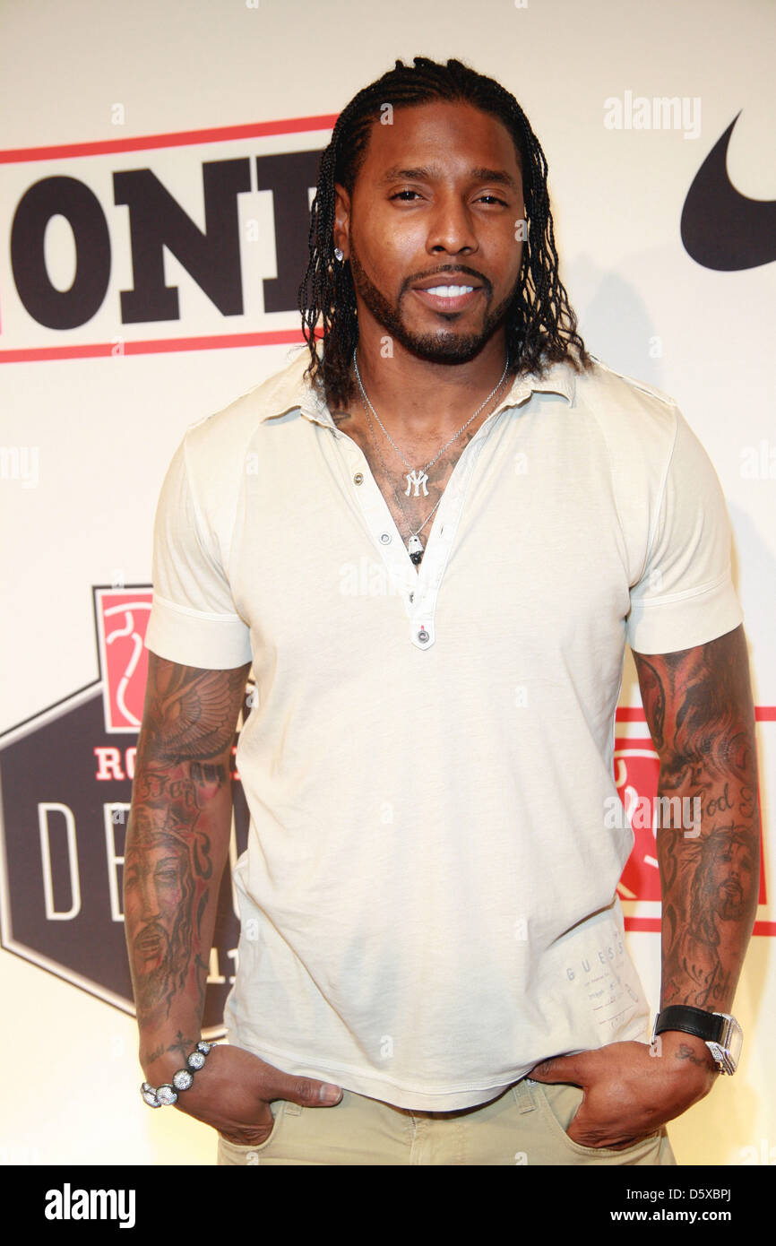 Dwayne bowe hi-res stock photography and images - Alamy