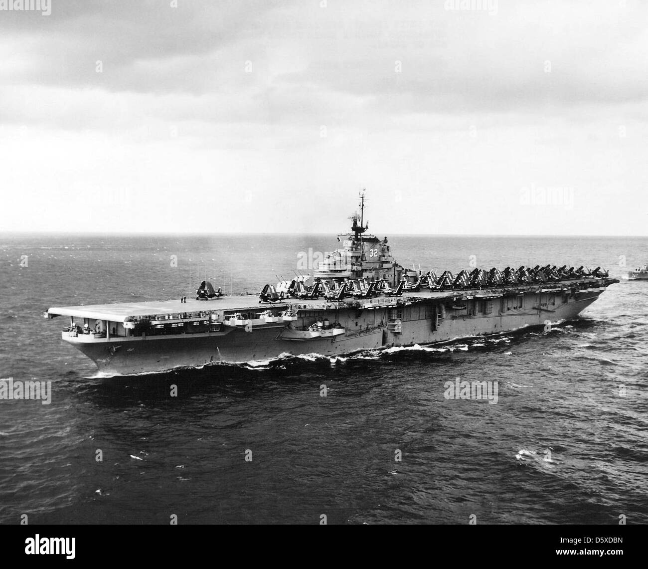 The USS LEYTE (CV-32) underway in the Sea of Japan during combat ...