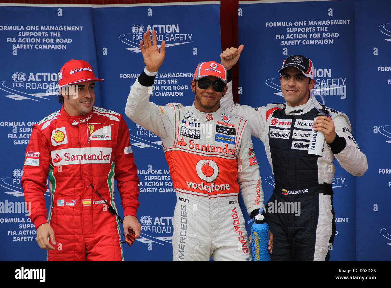 Fernando Alonso, Ferrari, Lewis Hamilton, McLaren-Mercedes and Pastor  Maldonado, (Venezuela) Team WILLIAMS F1 - pole position Stock Photo - Alamy