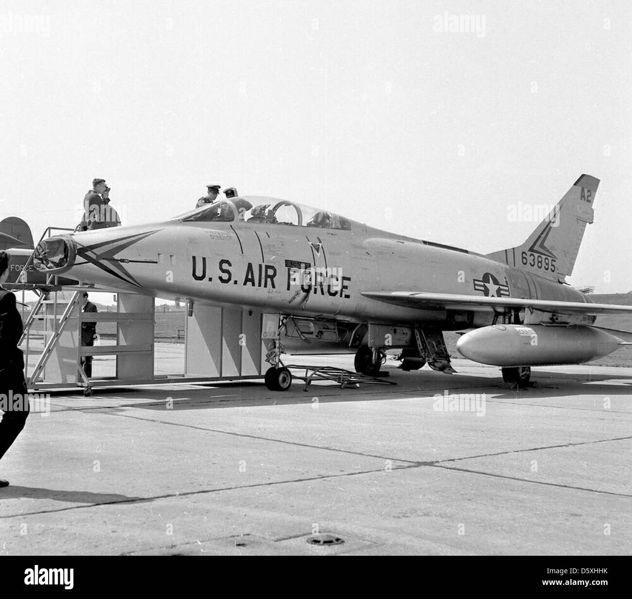 North American F-100f-10-na 