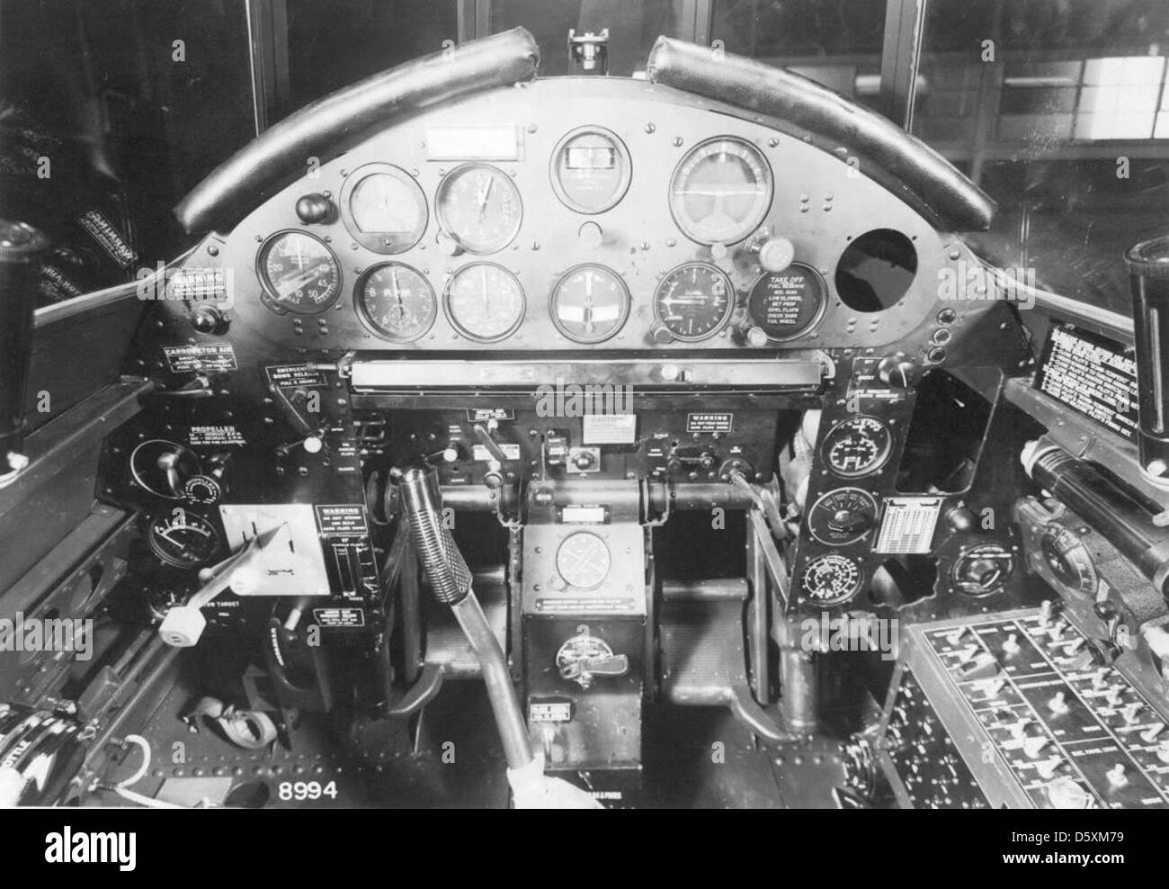 Grumman XTBF1 "Avenger" cockpit instrument panel Stock Photo Alamy