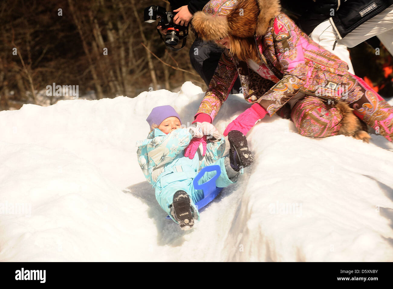 Ivana Gottova spends her winter holidays with her daughters Charlotte Ella and Sofie Nelly in the Krkonose mountains Savoy Stock Photo