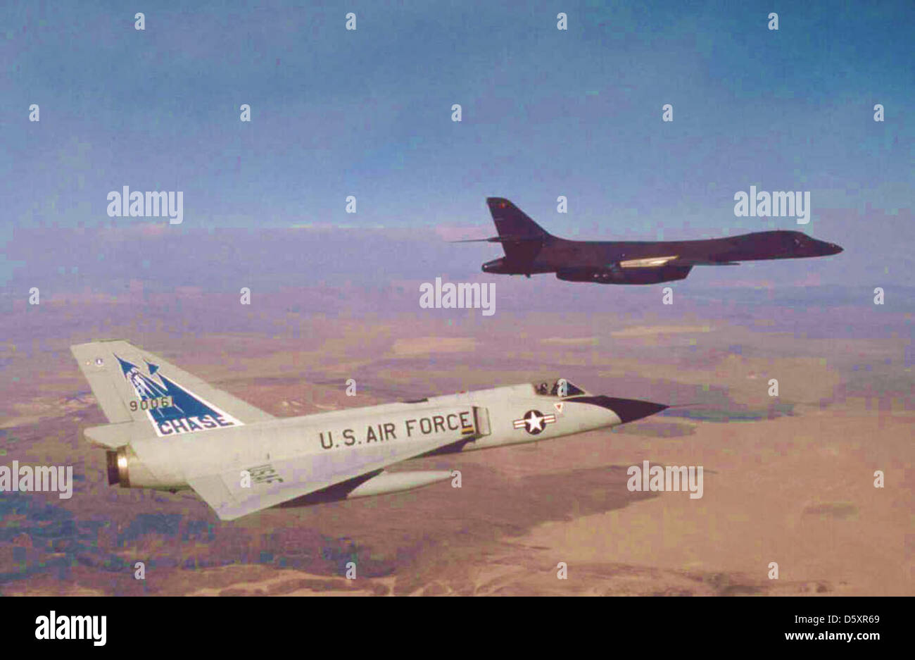 Nasa chase plane hires stock photography and images Alamy