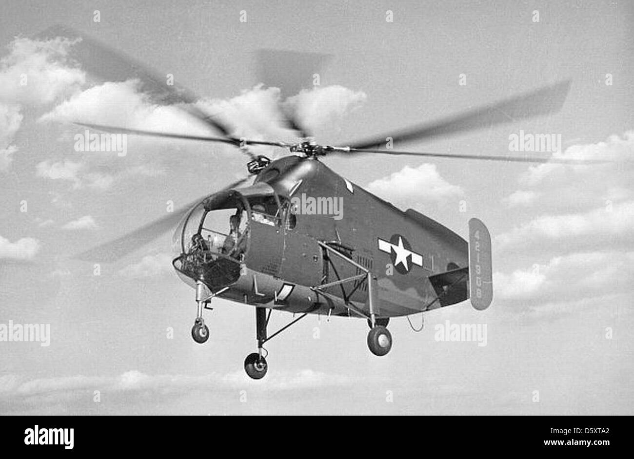 The second prototype Kellett XR8 helicopter with twin intermeshing rotors, undergoing