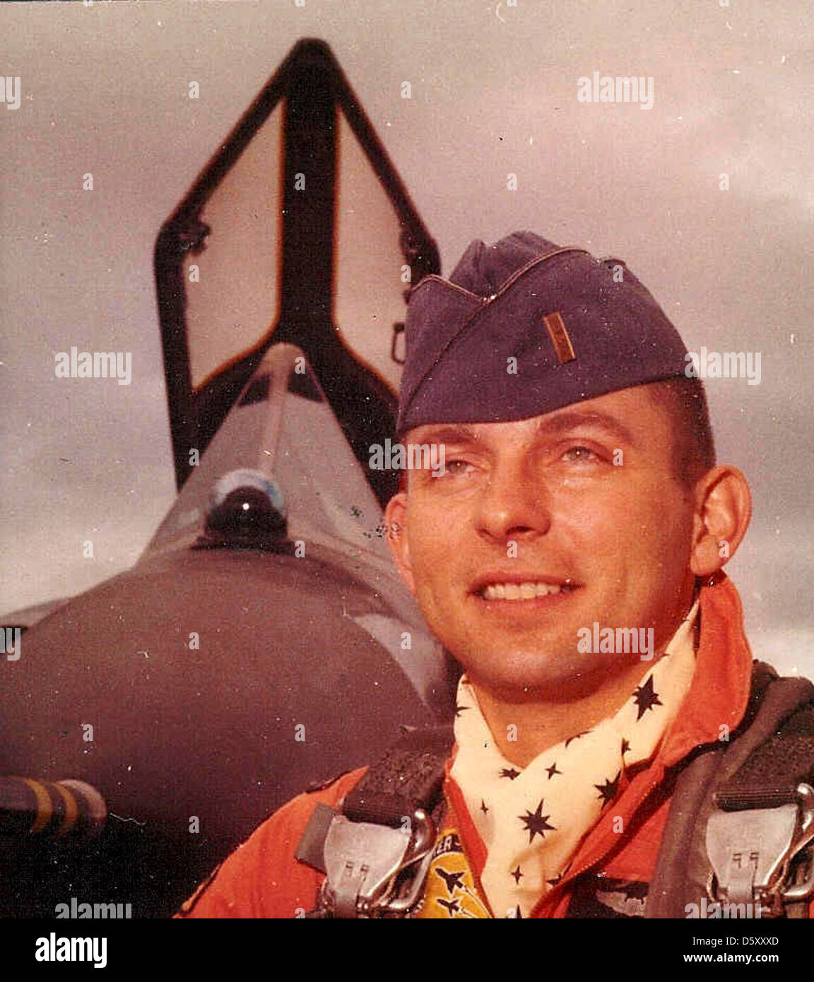 A Convair F-102 Delta Dagger from the 190th Fighter Interceptor ...