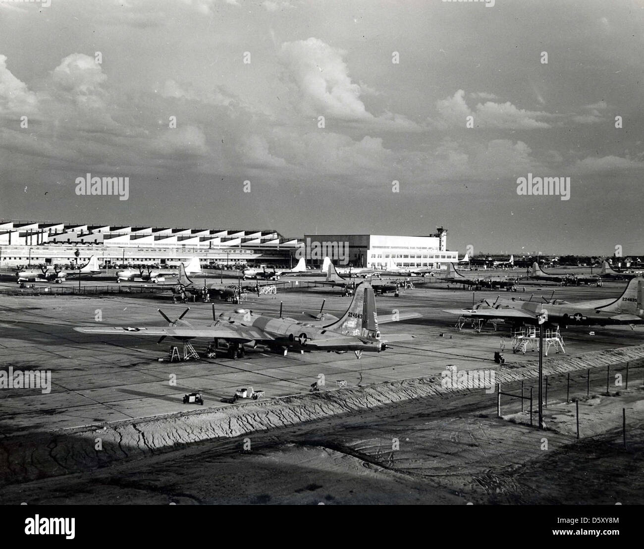 Boeing Wichita plant Stock Photo Alamy