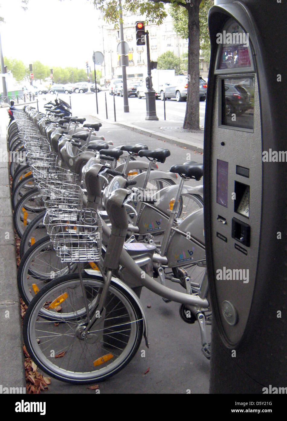 Rental bikes of the 'Vélib'' program are parked in Paris, France, 31 August 2012. The bikes have been for rent in Paris for five years and the number of cyclists has risen in the city. Photo: Benjamin Wehrmann Stock Photo