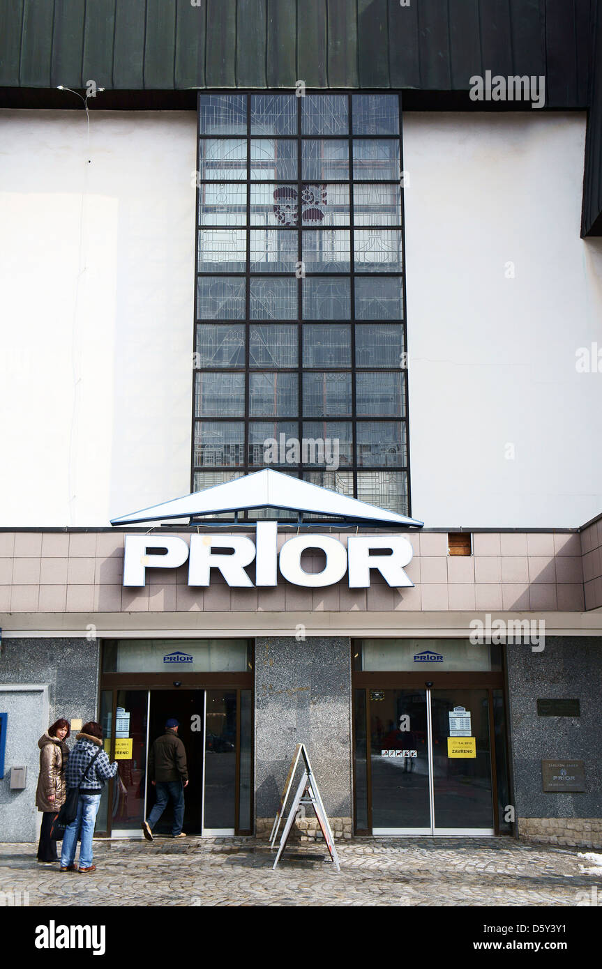 Shopping Centre Prior High Resolution Stock Photography and Images - Alamy