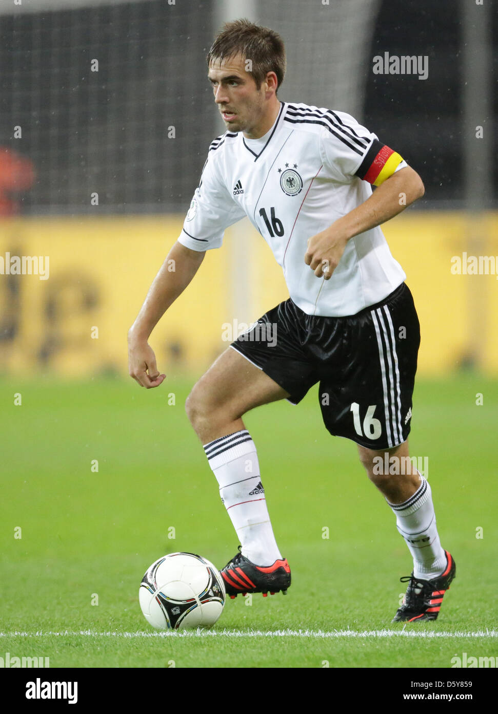 Germany's Philipp Lahm in action during the FIFA World Cup 2014 qualifying soccer match between Germany and Sweden at Olympic stadium in Berlin, Germany, 16 October 2012. Photo: Michael Kappeler/dpa Stock Photo