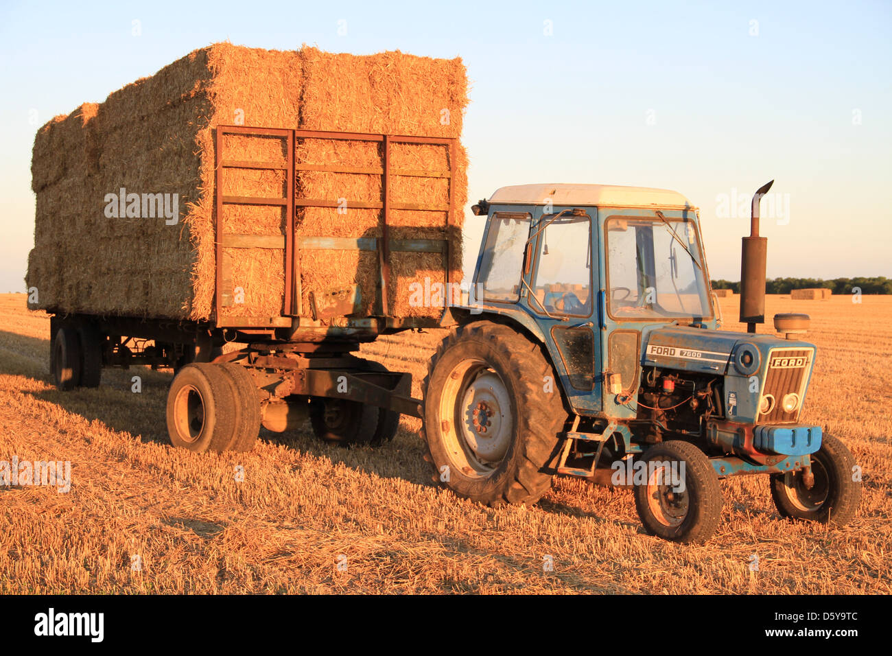 Ford Tractor, Lower Heyford, Bicester Oxfordshire Stock Photo Alamy