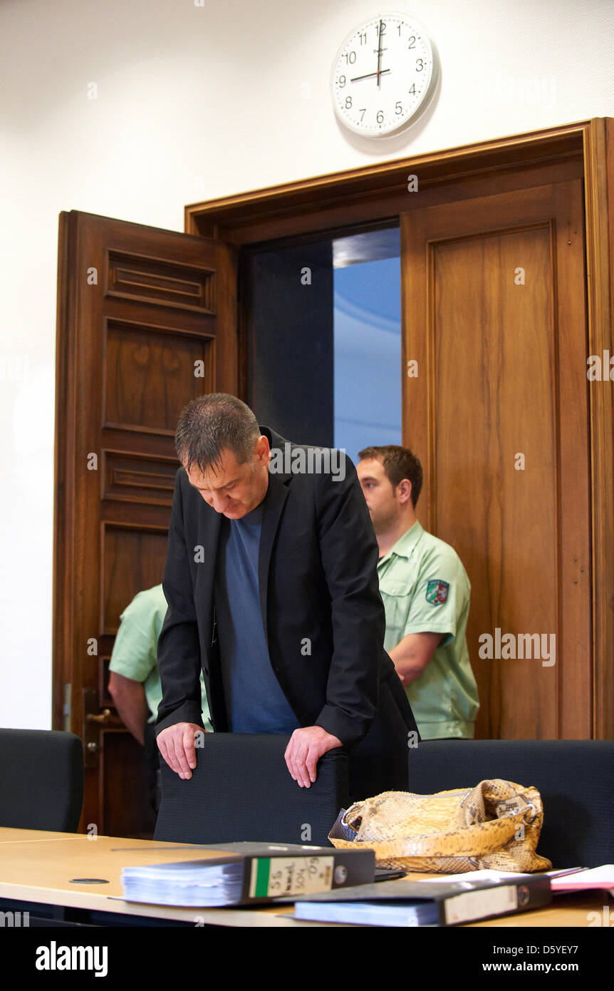 Eike Immel Die Ganze Wahrheit Über Den Betrug In 107 Fällen Und Das Urteil - t8ywtpf