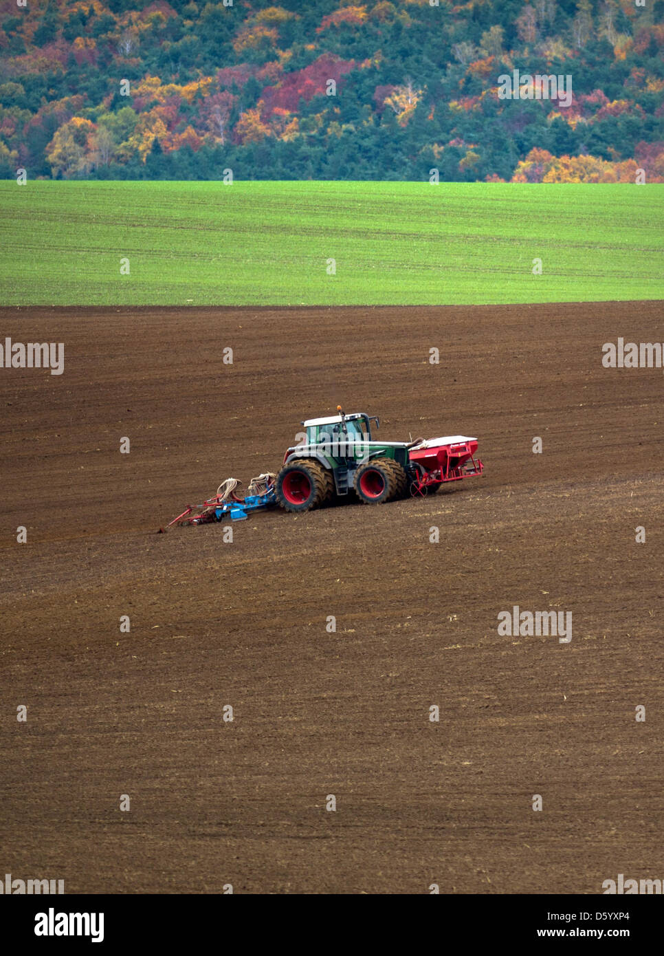 A farmer works on a field in Riesa, Germany, 3 November 2012. Photo: ARNO BURGI Stock Photo