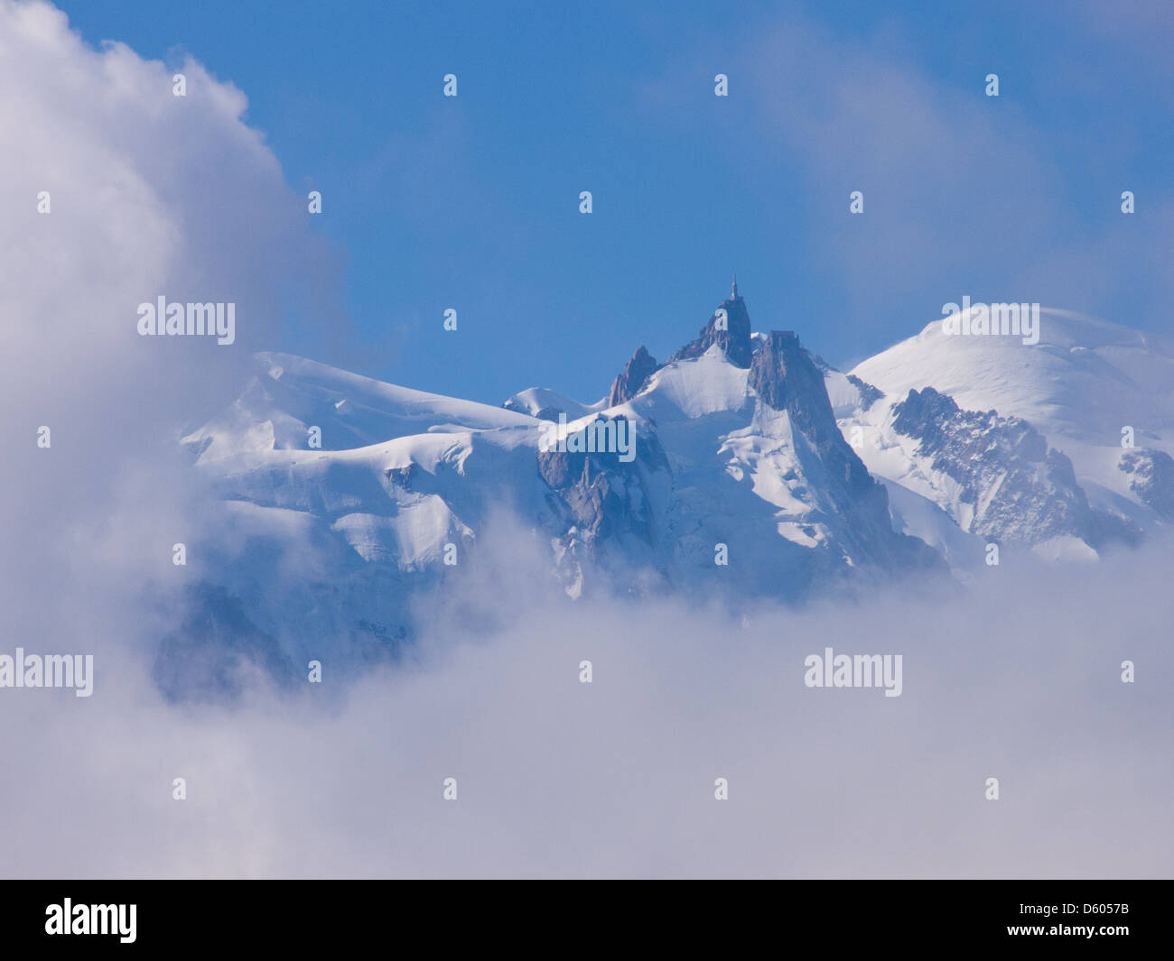 France aiguille du midi hi-res stock photography and images - Alamy