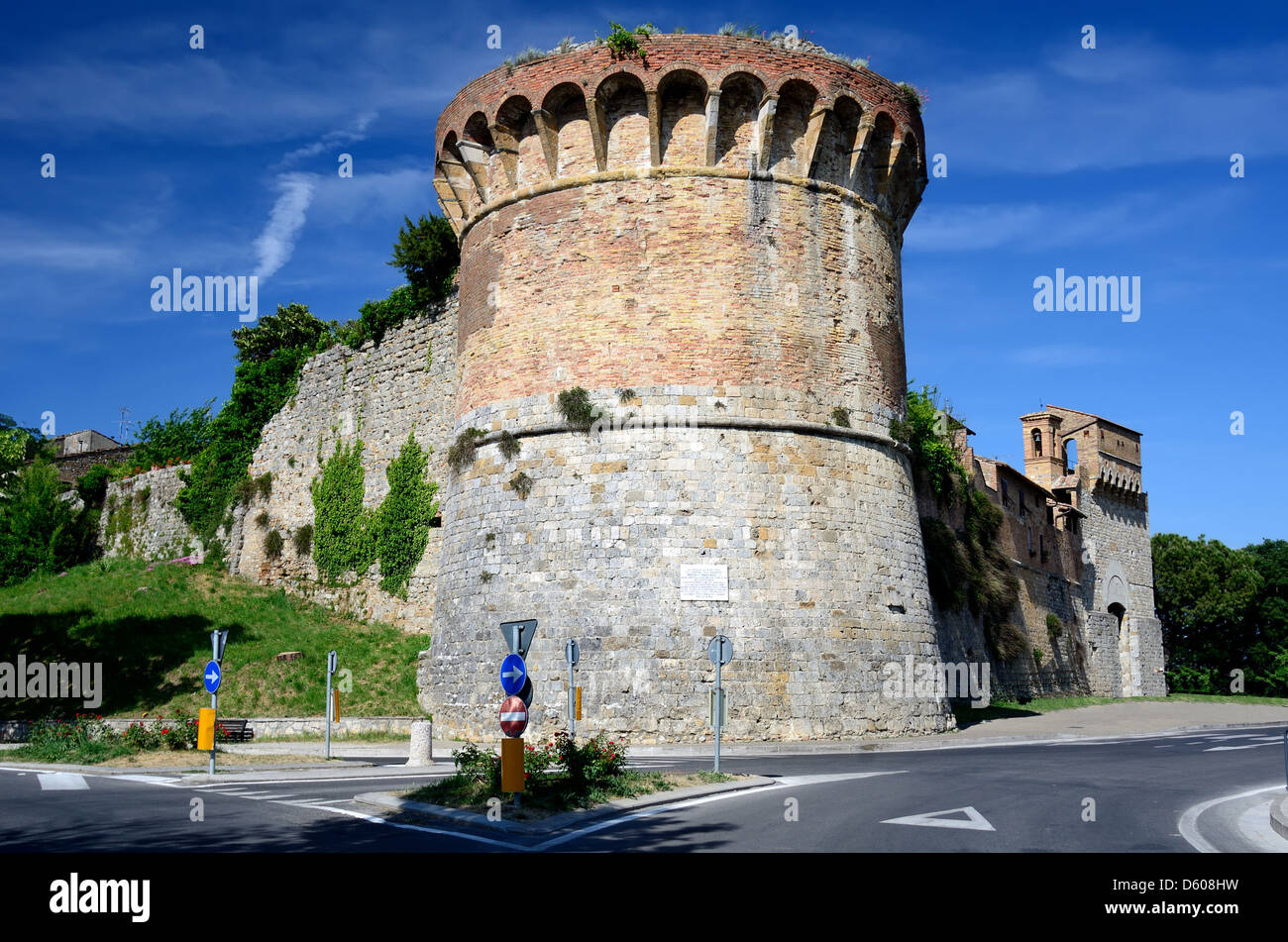 San Gimignano fortification in Tuscany, Italy Stock Photo