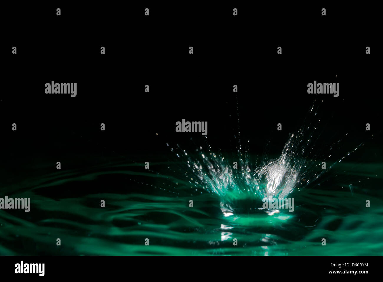 Drop splash water on black hi-res stock photography and images - Alamy