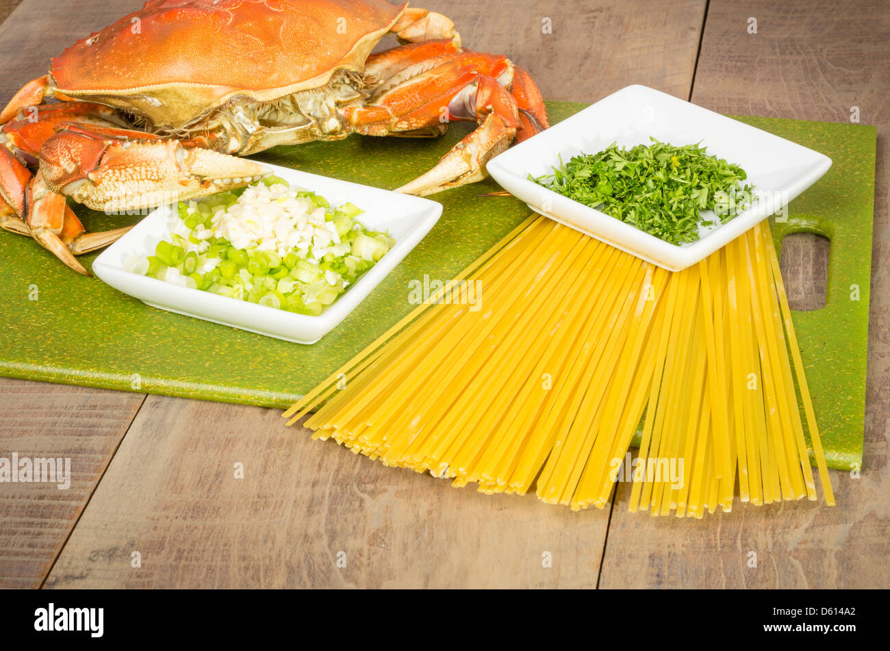 Pasta and Dungeness Crab ready to make crab pasta with spaghetti Stock Photo Alamy