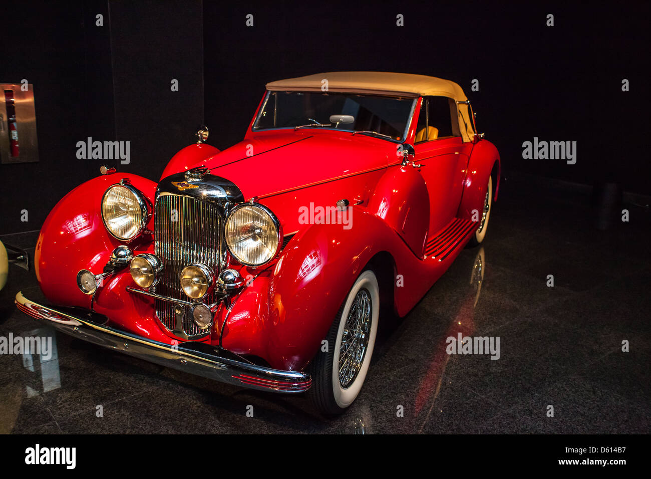 1939 Lagonda V 12 Drophead Coupe Stock Photo