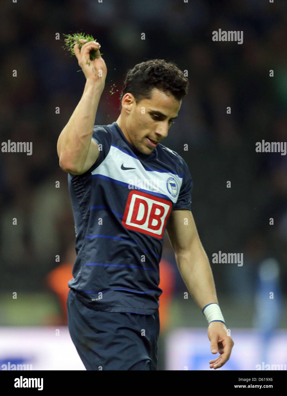 Hertha's Aenis Ben-Hatira reacts after a missed opportunity during the Bundesliga soccer match between Hertha BSC and SC Freiburg at the Olympic Stadium in Berlin, Germany, 10 April 2012. Photo: Kay Nietfeld Stock Photo