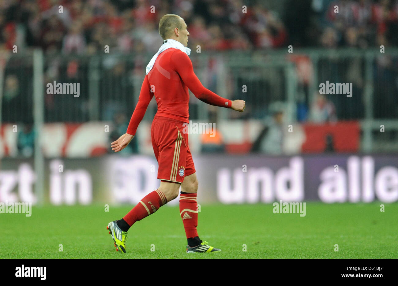 Sports spo soccer sad facial expression gesture male germany hi-res ...