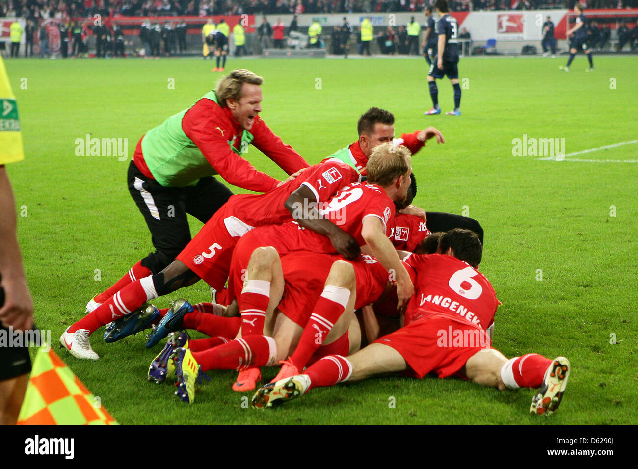 Duesseldorf's team celebrates after winning the Bundesliga relegation soccer match between Fortuna Duesseldorf and Hertha BSC at the Esprit-Arena in Duesseldorf, Germany, 15 May 2012. Photo:  Revierfoto Stock Photo