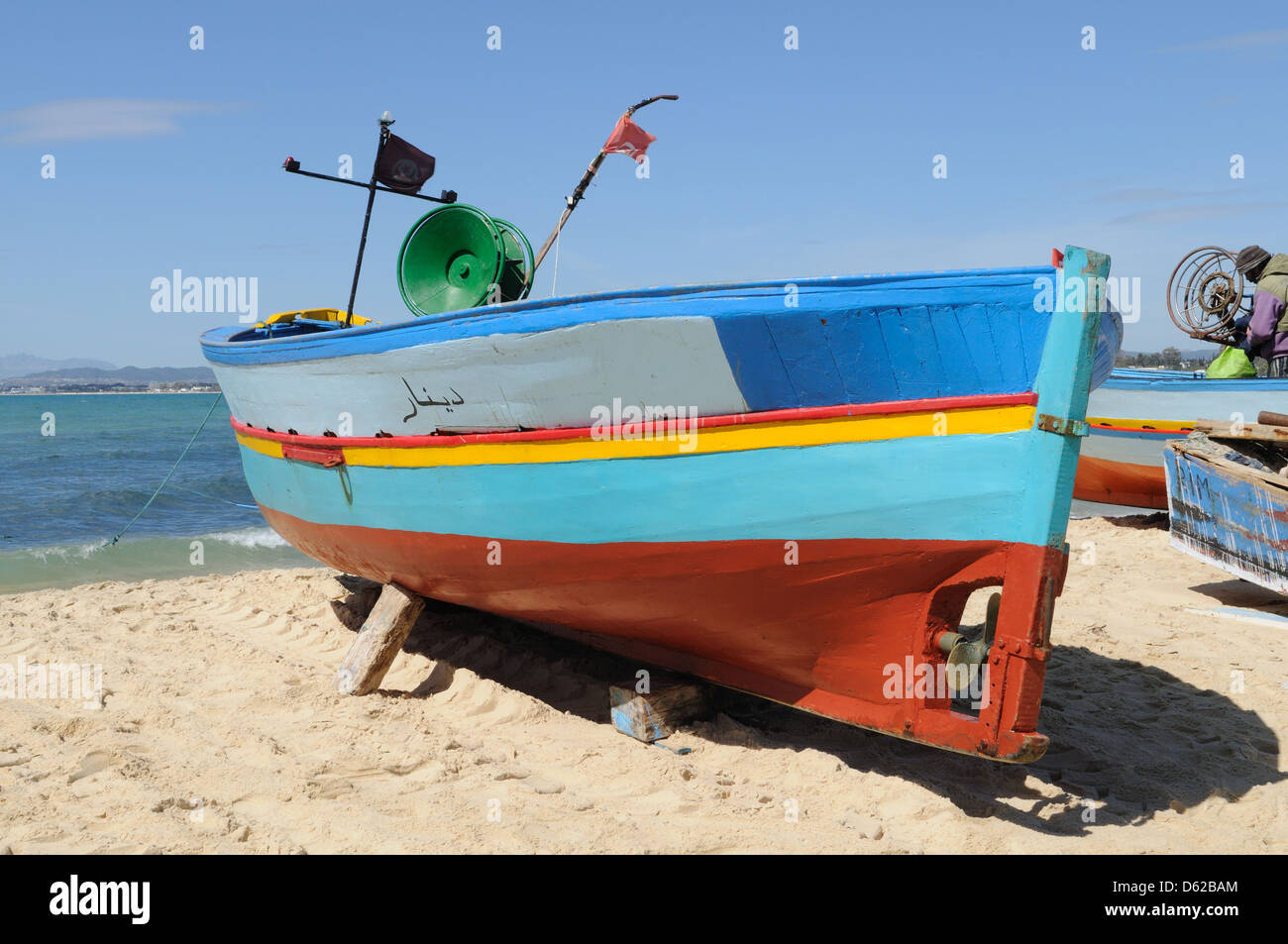 Пісіп жатқан орыс қыздары Ішінен секс порно видео