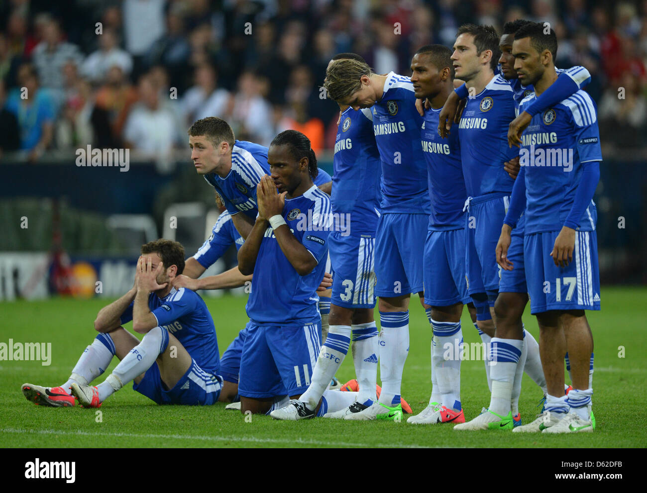 Chelsea players react during the penalty shootout of the UEFA Stock Photo -  Alamy