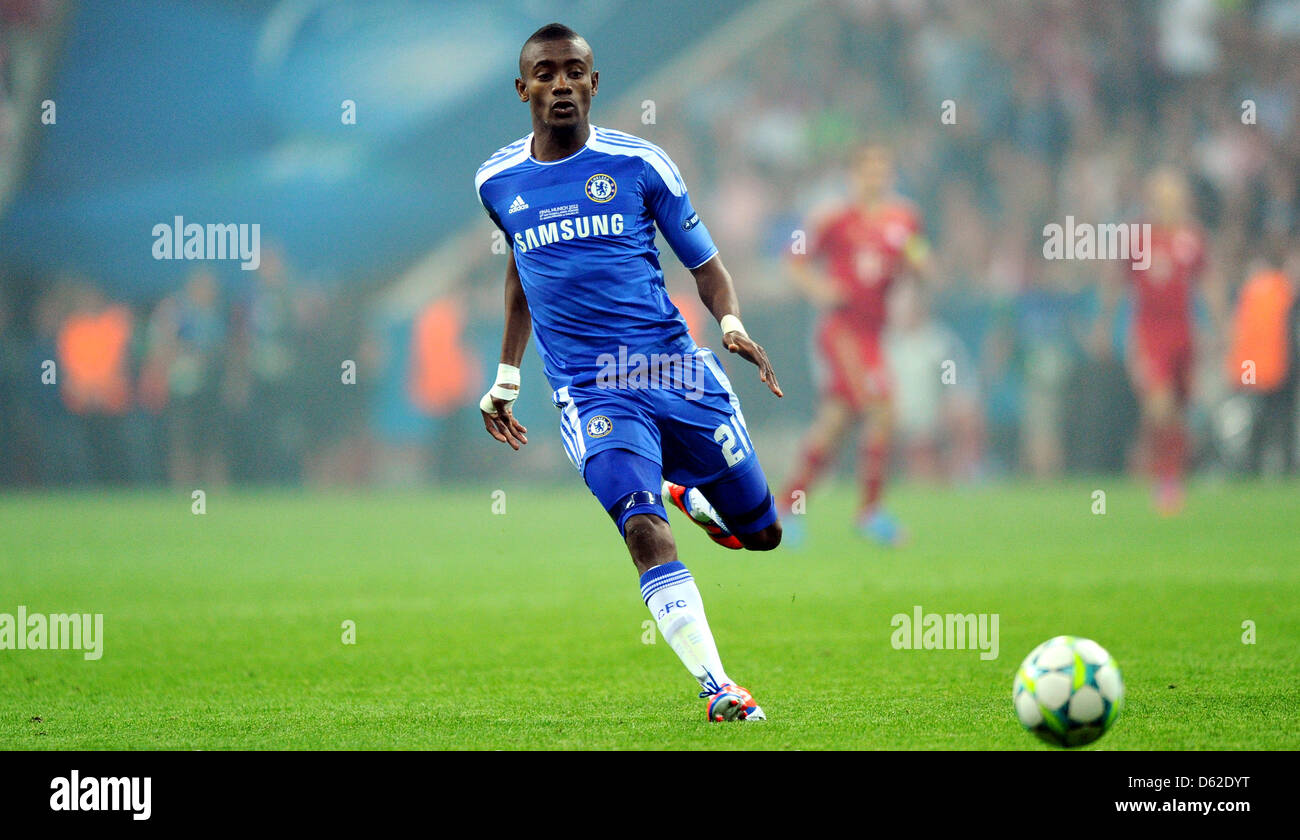 Salomon kalou chelsea may 19 hi-res stock photography and images - Alamy