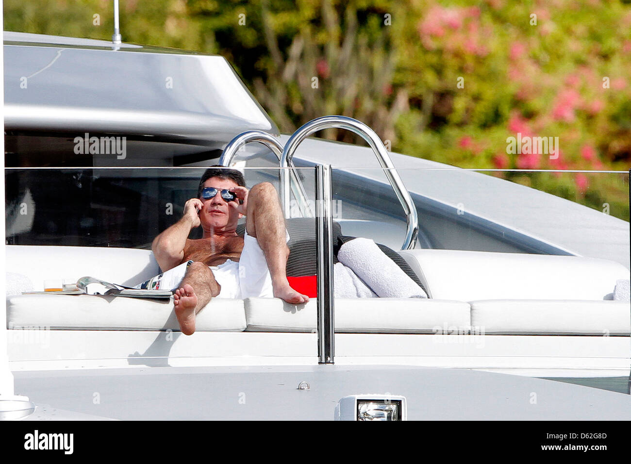 Simon Cowell relaxes on his yacht, 'Slipstream' on SaintBarthelemy