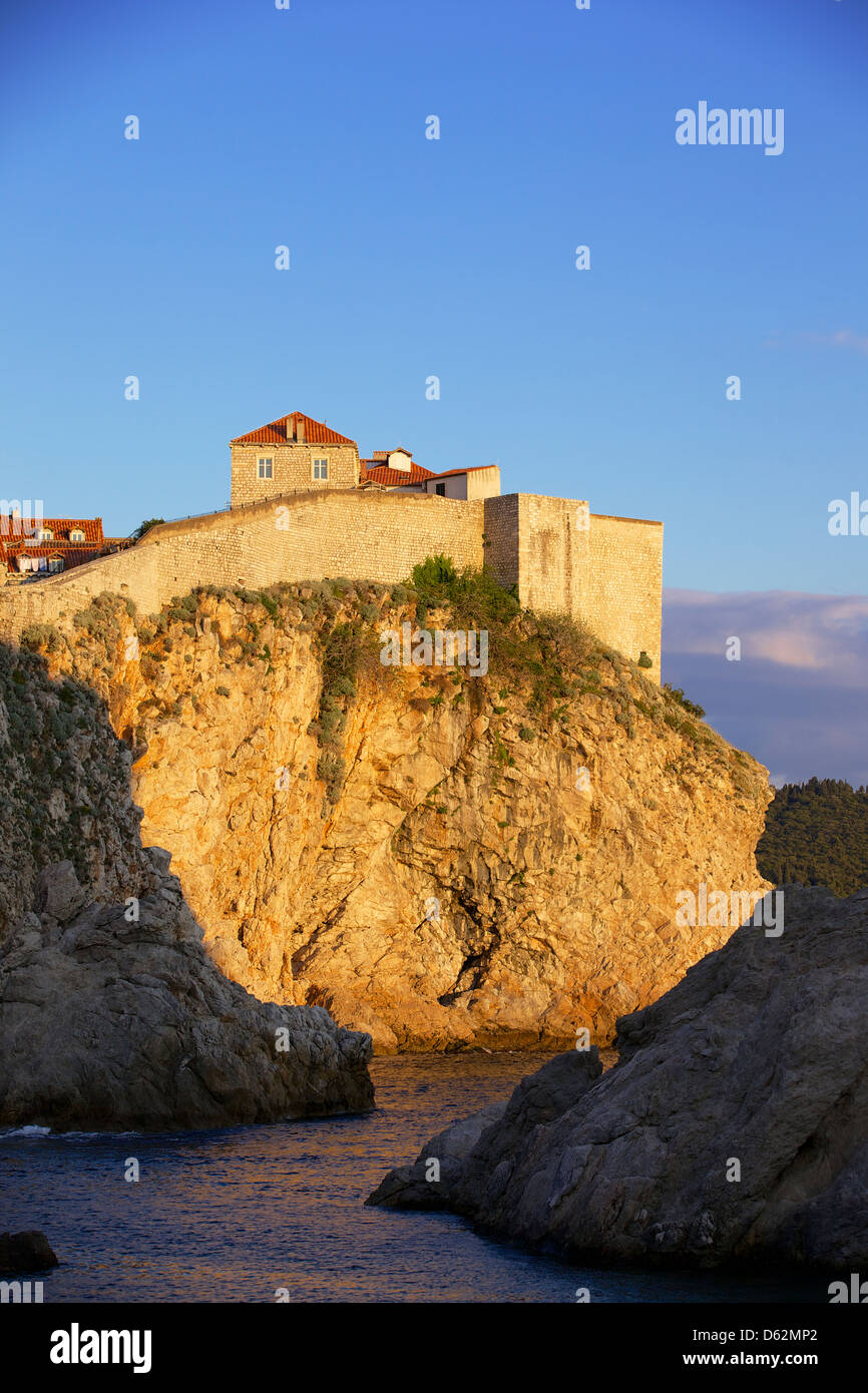 Cliff and medieval city walls of Dubrovnik, Croatia, Europe Stock Photo