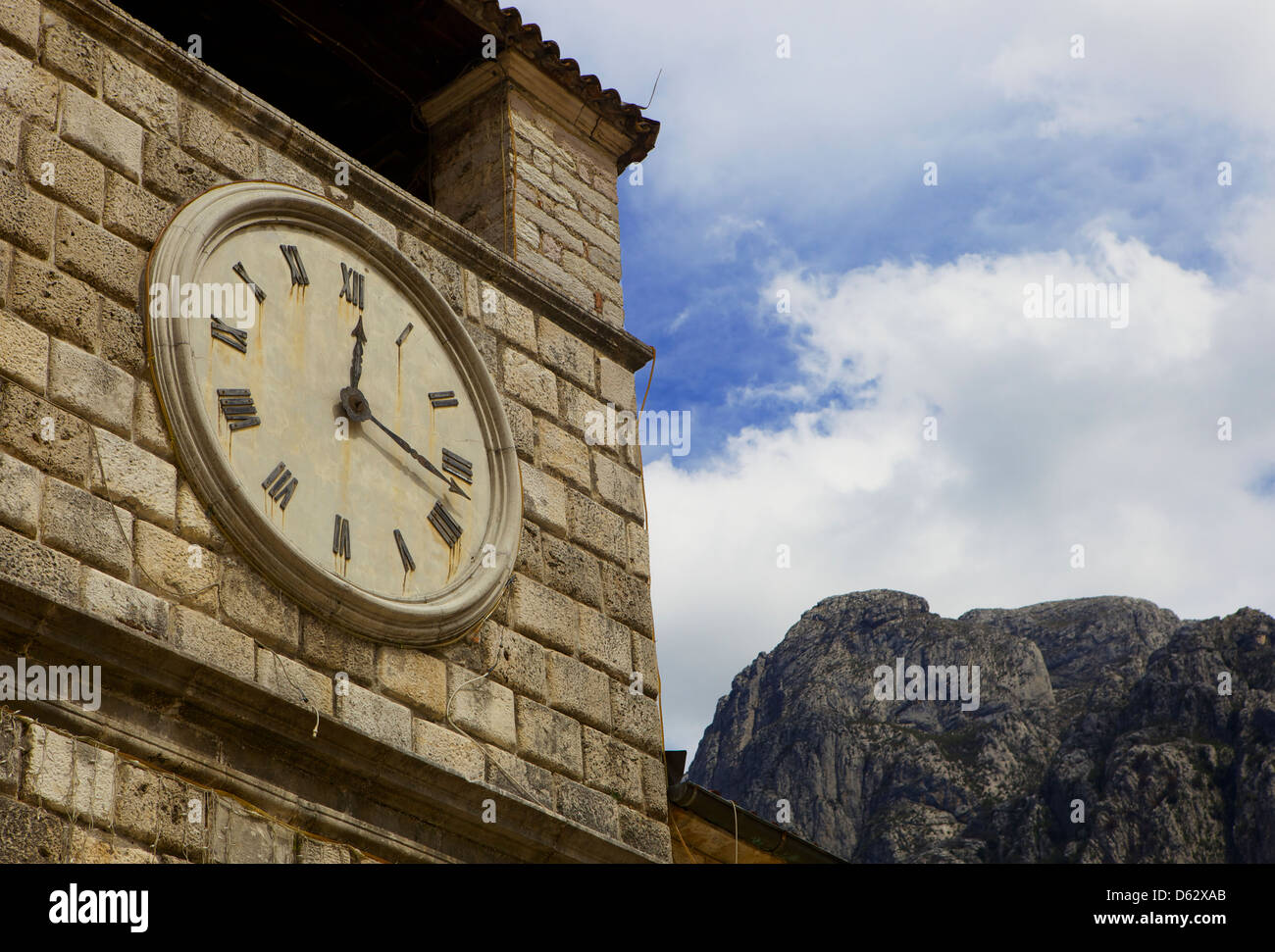 Main street clock tower square hi-res stock photography and images - Alamy