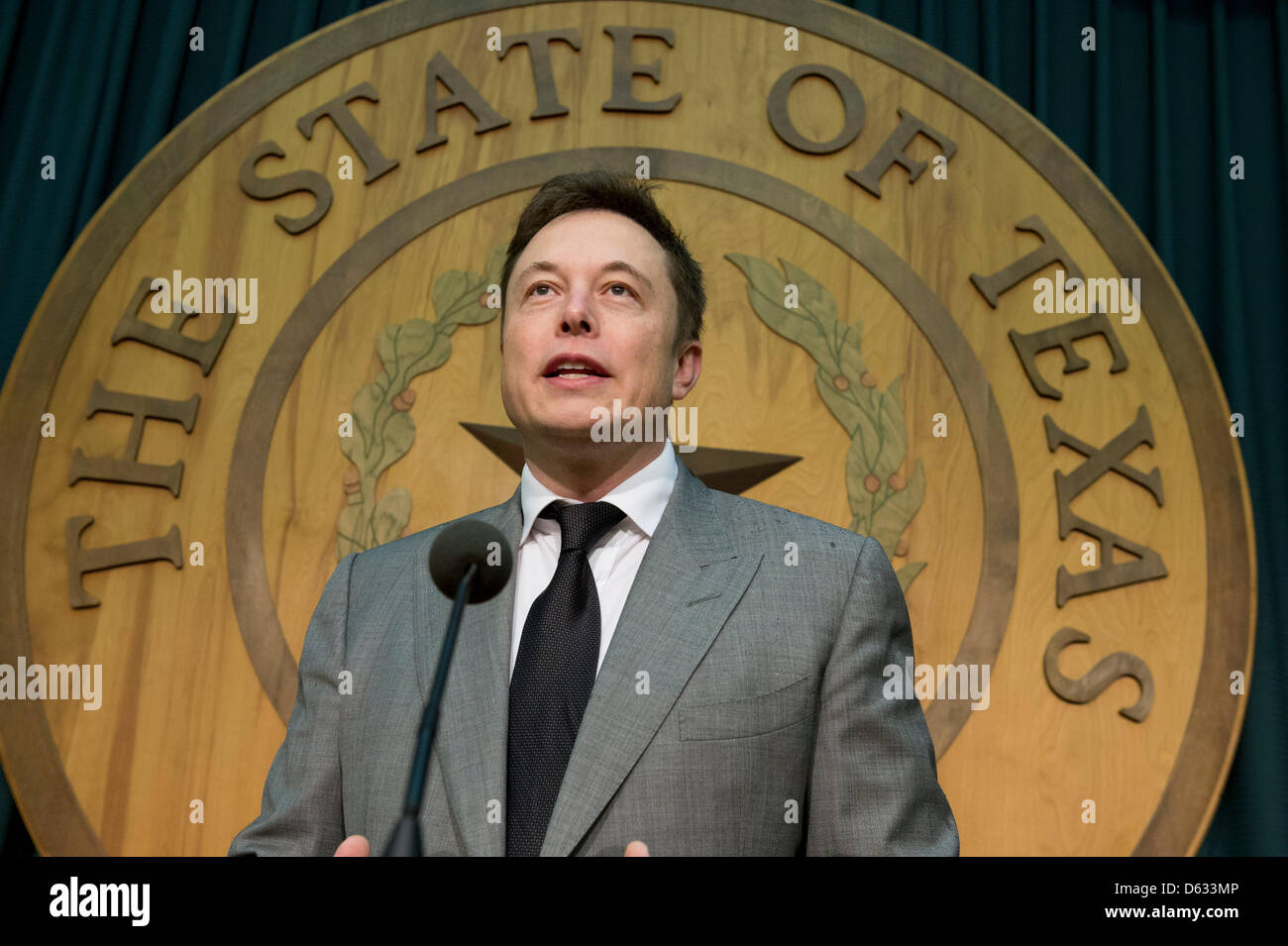 Elon Musk, CEO of Tesla Motorcars, at the Texas Capitol urges lawmakers to allow Tesla electric car sales direct to Texas buyers Stock Photo