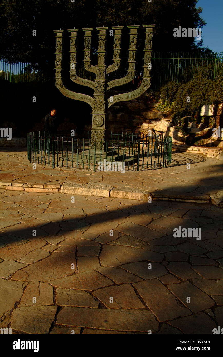 Jerusalem menorah knesset hires stock photography and images Alamy