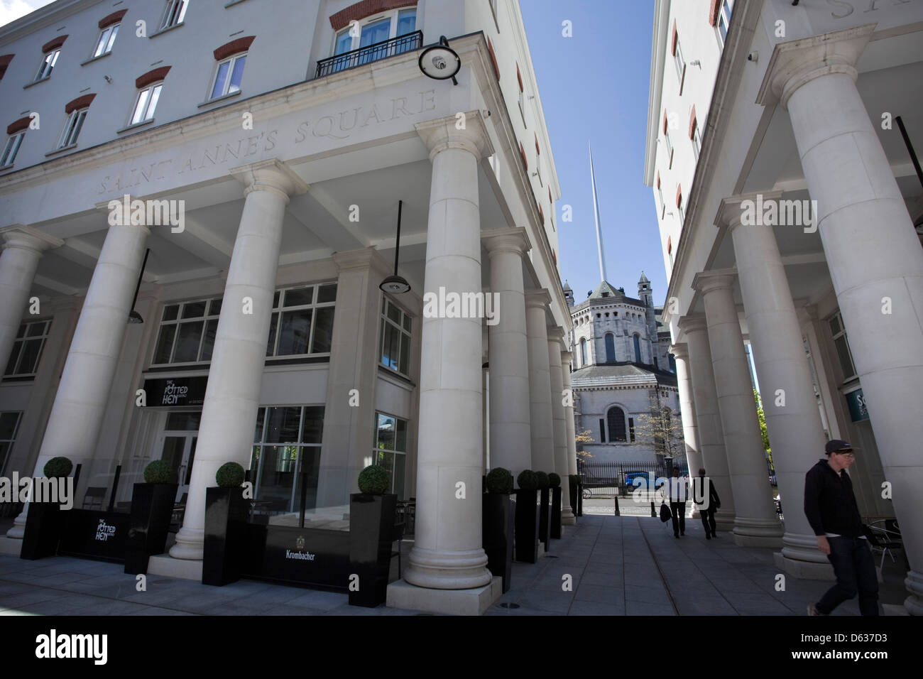 Saint Annes Square, Cathedral Quarter, Belfast, Northern Ireland, Restaurants, Entertainment, Residential Stock Photo