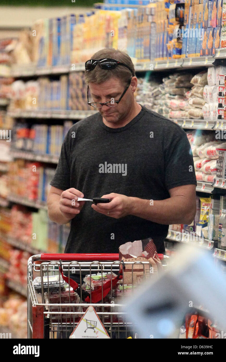 Doug Savant shopping for groceries at Gelsons Supermarket Los Angeles