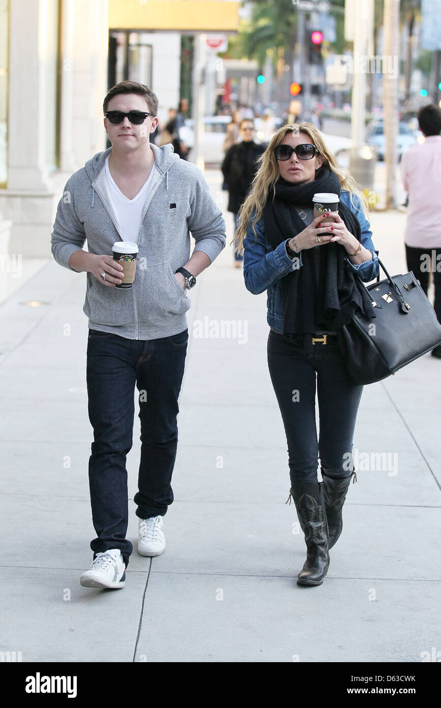 Jesse McCartney and his girlfriend Eden Sassoon Christmas shop on Rodeo Drive in Beverly Hills Los Angeles, California - Stock Photo