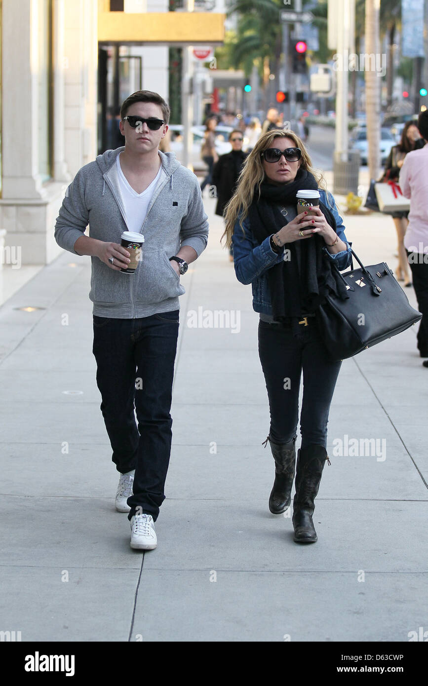 Jesse McCartney and his girlfriend Eden Sassoon Christmas shop on Rodeo Drive in Beverly Hills Los Angeles, California - Stock Photo