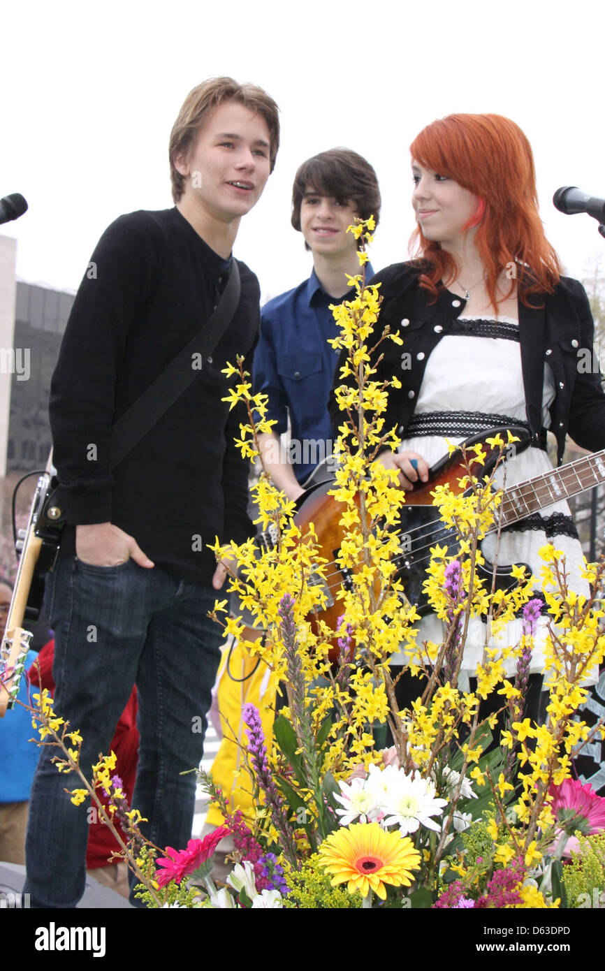 Kicking Daisies Hi Res Stock Photography And Images Alamy