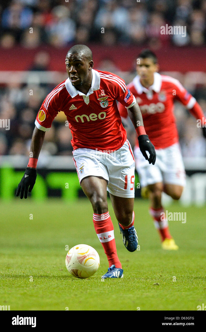 Newcastle, UK. 11th April 2013. Ola John in action during the Europa League 2nd leg game between Newcastle and Benfica from St James Park. Credit: Action Plus Sports Images / Alamy Live News Stock Photo