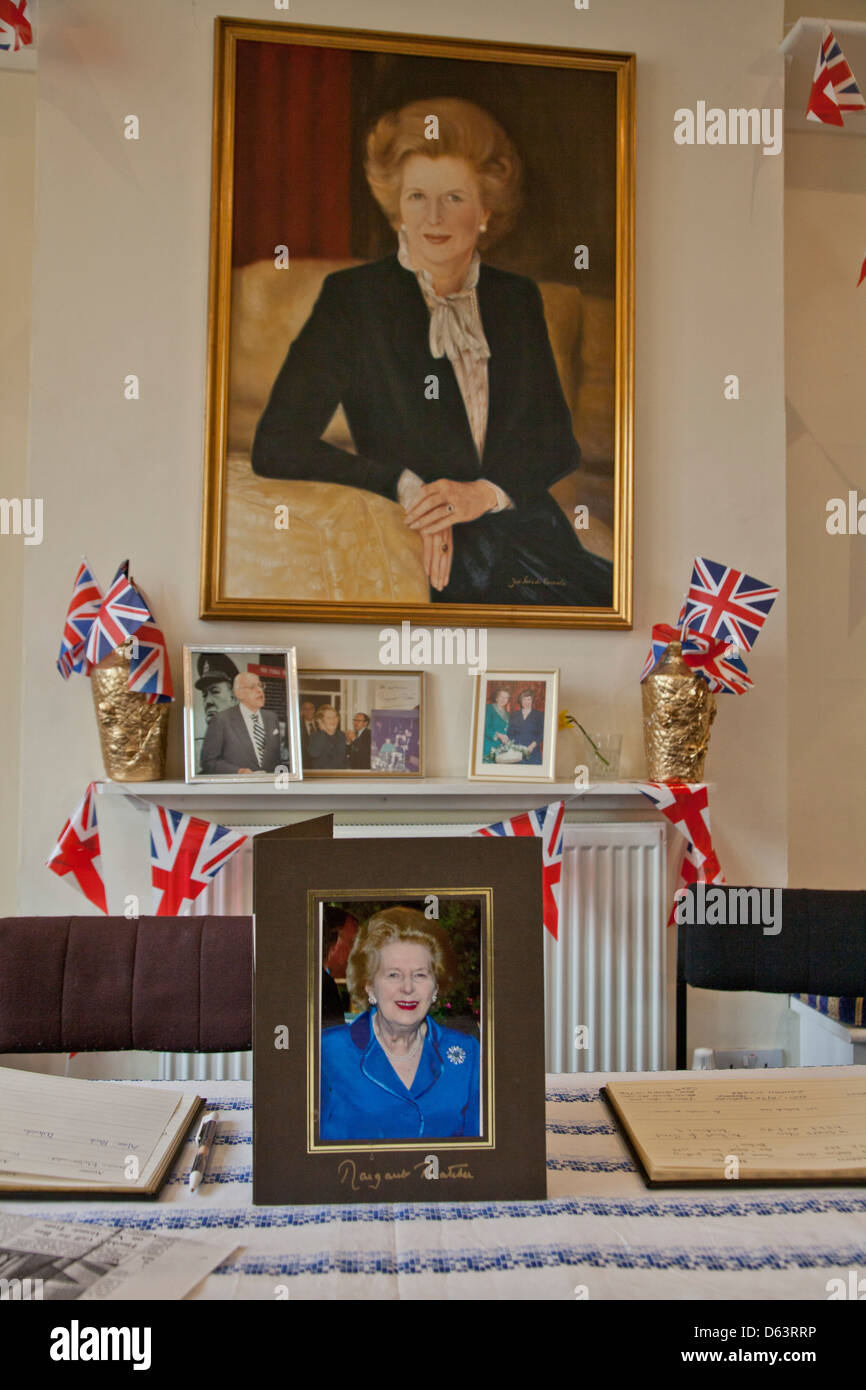 Young Man Sign Book Of Condolences At Finchley Conservative Club ...