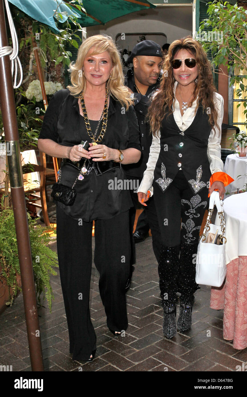 Kathy Hilton And La Toya Jackson Celebrities Depart Il Cielo In Beverly Hills After Attending The Birthday Party Of Kathy Stock Photo Alamy Kathy Hilton And La Toya Jackson Celebrities Depart Il Cielo In Beverly Hills After Attending The Birthday Party Of Kathy Stock Photo Alamy