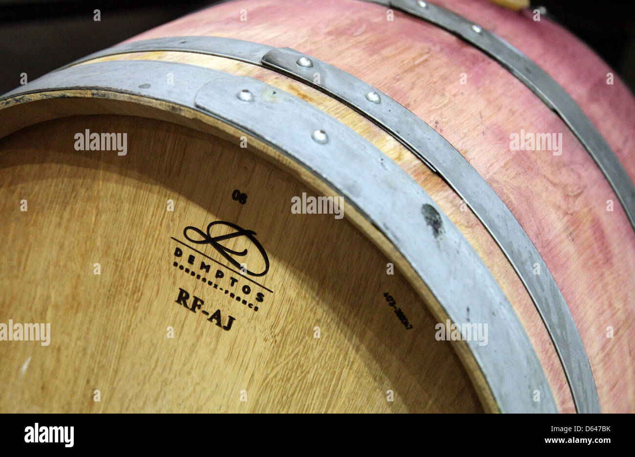 Rioja aging oak cask hi-res stock photography and images - Alamy