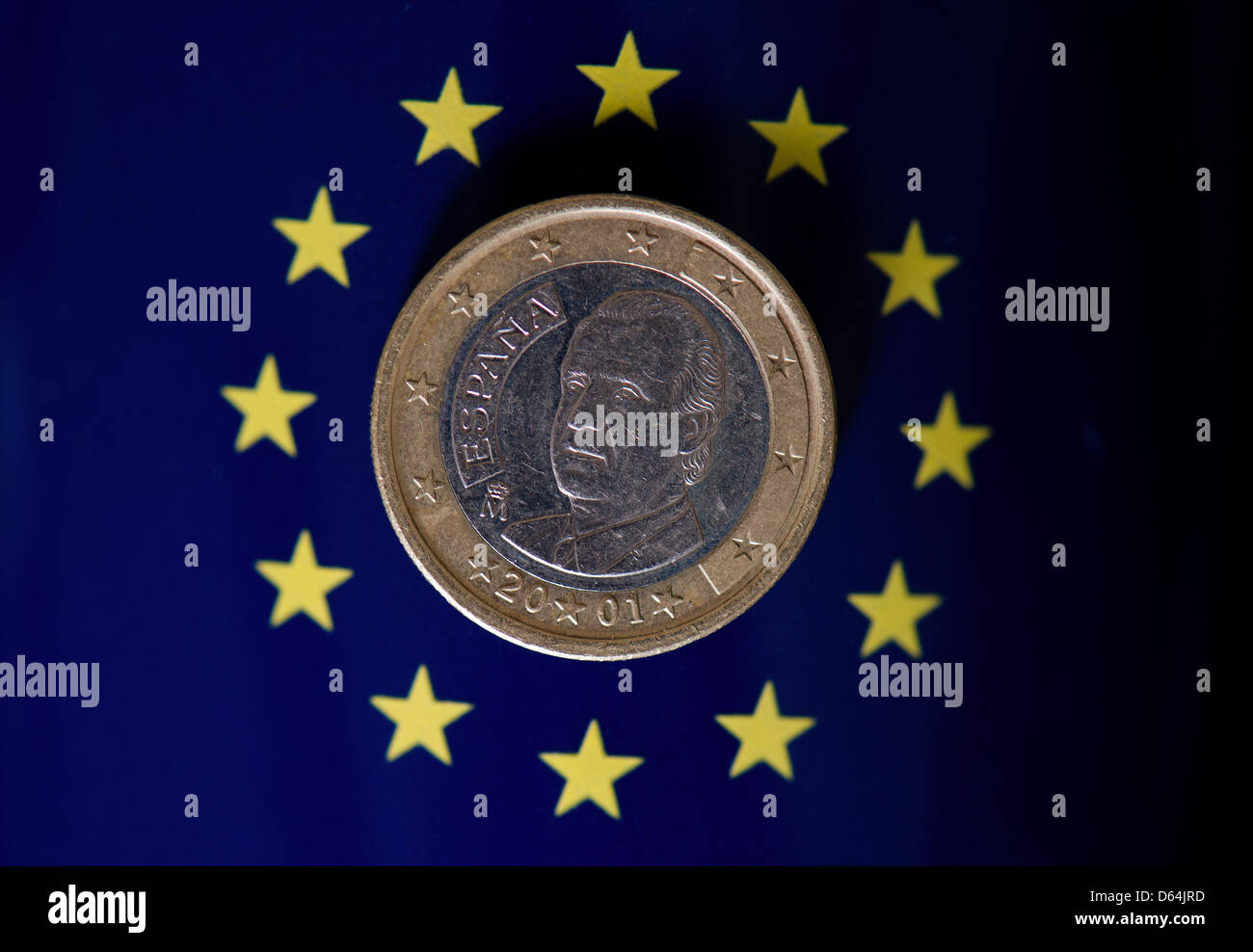 The illustration shows the Spanish edition of a Euro coin on display on an emblem featuring the symbol of the European Union in Dresden, Germaany, 23 April 2012. Photo: Arno Burgi Stock Photo